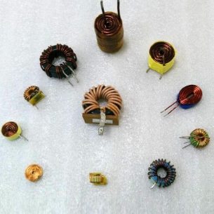 各類(lèi)磁環(huán)，線(xiàn)圈電感
